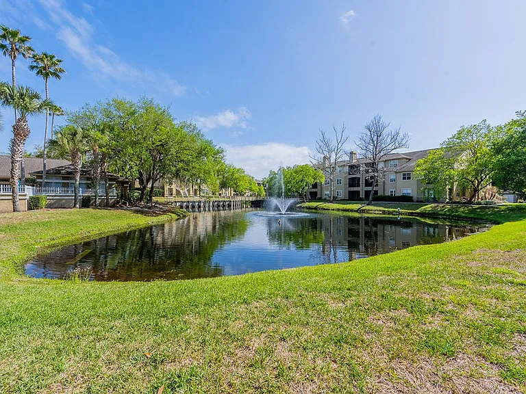 19 Arbor Club Dr #211 — Photo 26