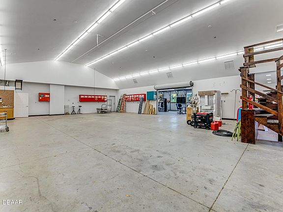 4th image of 5997 Seminole Woods Dr