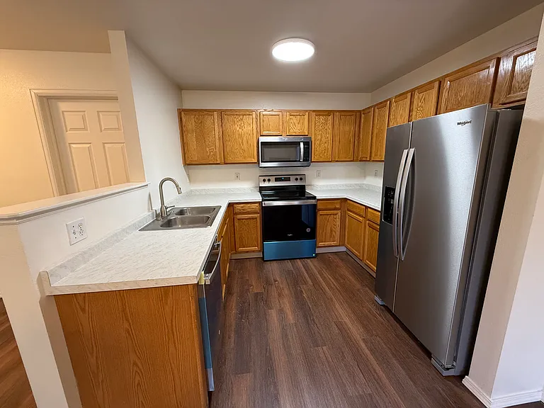 2095 Legacy Ridge Vw #102 — Photo 5
