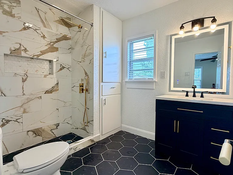 7 Terry Dr — Photo 9