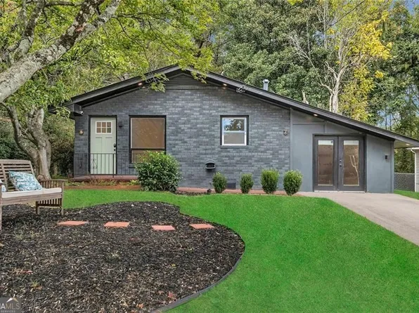 1265 Calhoun Ave, East Pt, GA 30344