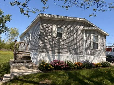 65 Fairlane Ct #48 Photo 1
