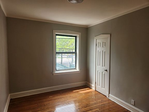 2nd image of 511 S Lockwood Ave #2