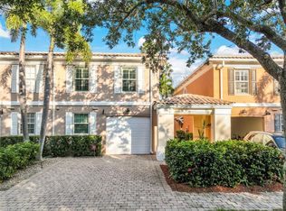 5721 Cove Cir #36, Naples, FL 34119