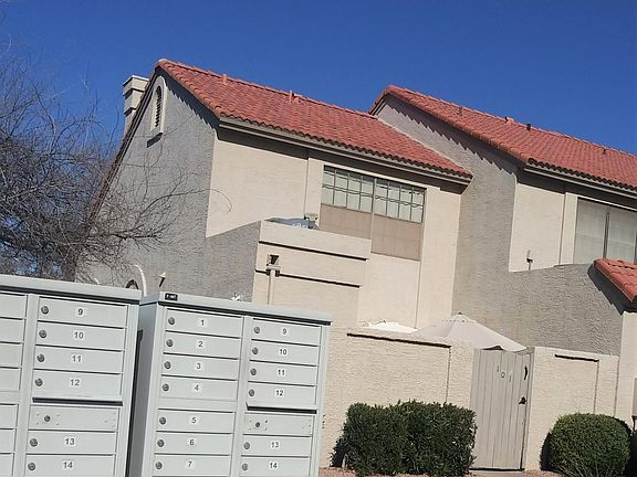 2nd image of 3930 W Monterey St Unit 101
