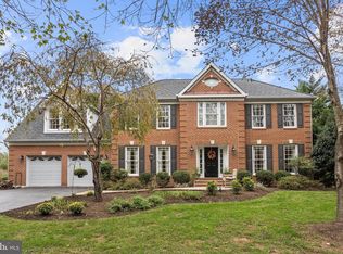 4556 Minuteman Dr, Rockville, MD 20853