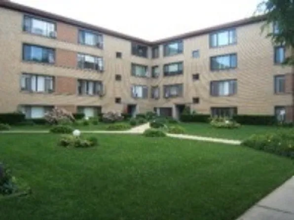7540 N Bell Ave APT 2B, Chicago, IL 60645