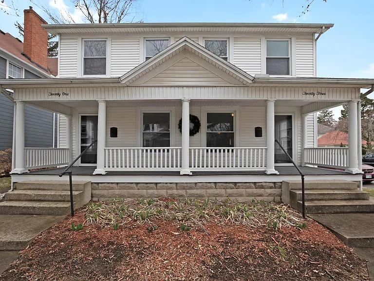 23 E Water St — Photo 2
