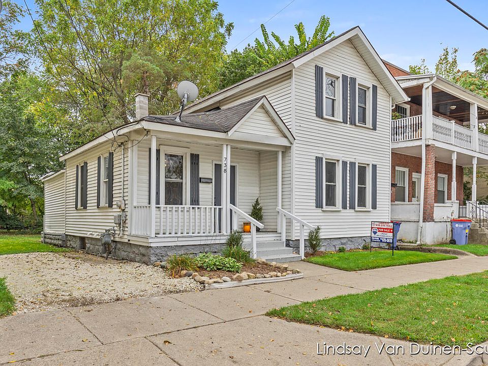 1st image of 738 4th St NW