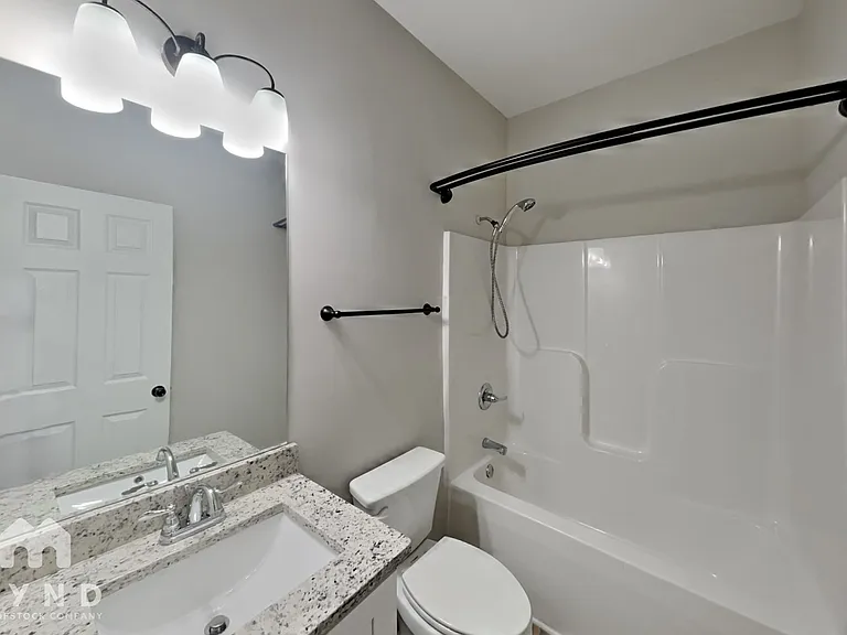 201 Jackson Pl NW — Photo 16