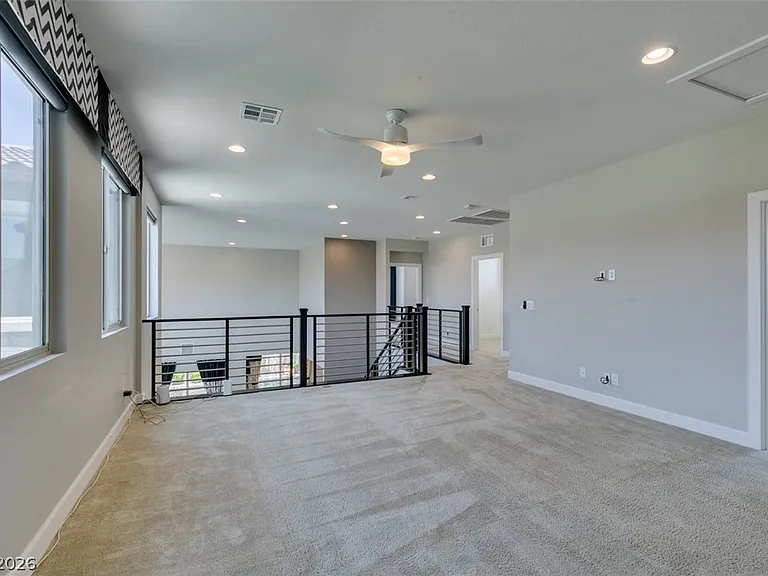 1027 Whitworth Ave — Photo 38