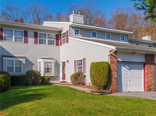 432 Heritage Ln, Monroe, NY 10950