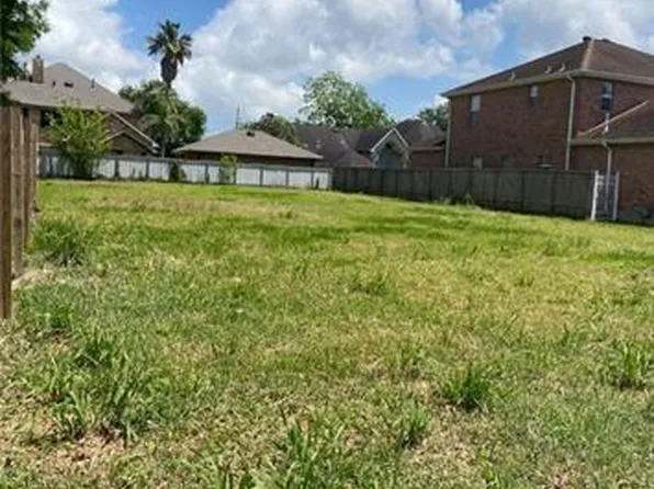 2710 Behrman Hwy, New Orleans, LA 70114