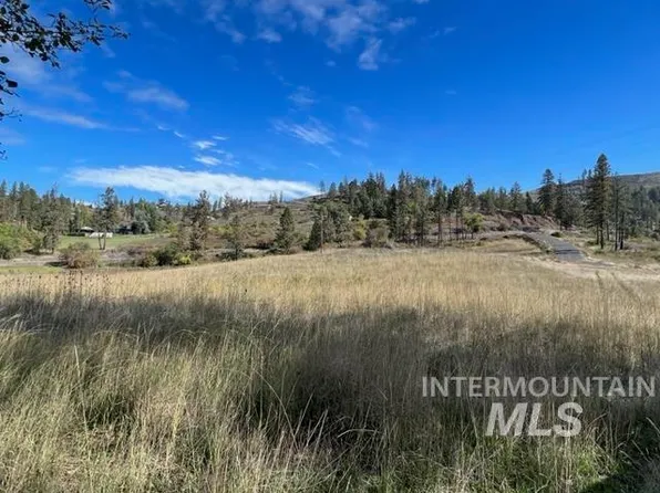 7 Elk Hill Rd, Kamiah, ID 83536