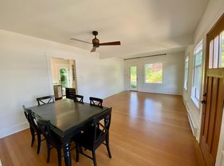 426 N 61st St APT C, Seattle, WA 98103