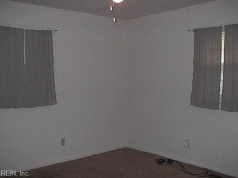 5th image of 46 Maxwell Ln