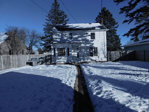 2nd image of 2615 Hammond Ave