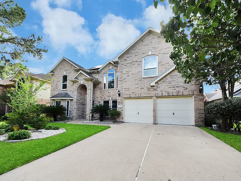 11207 Satin Tail Ln — Photo 48