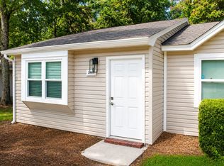 3080 Mission Rd, Tallahassee, FL 32303