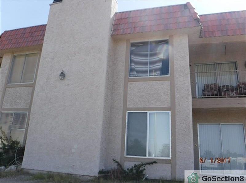 1st image of 2077 Exeter Dr APT 2