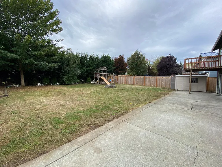 704 143rd Pl SW — Photo 21