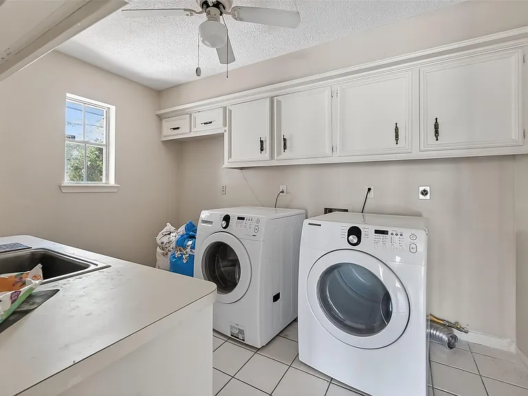 11302 Hylander Dr — Photo 20
