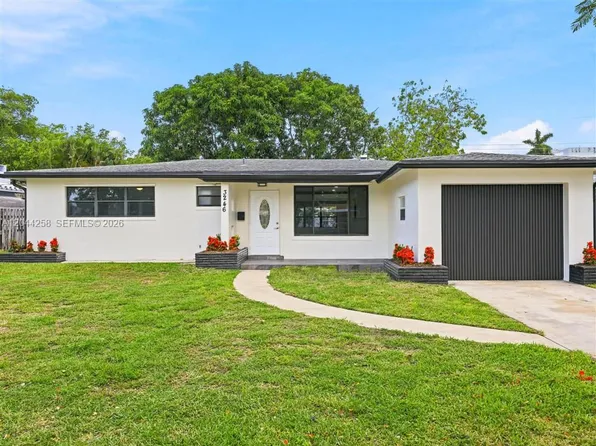 3246 Buchanan St, Hollywood, FL 33021