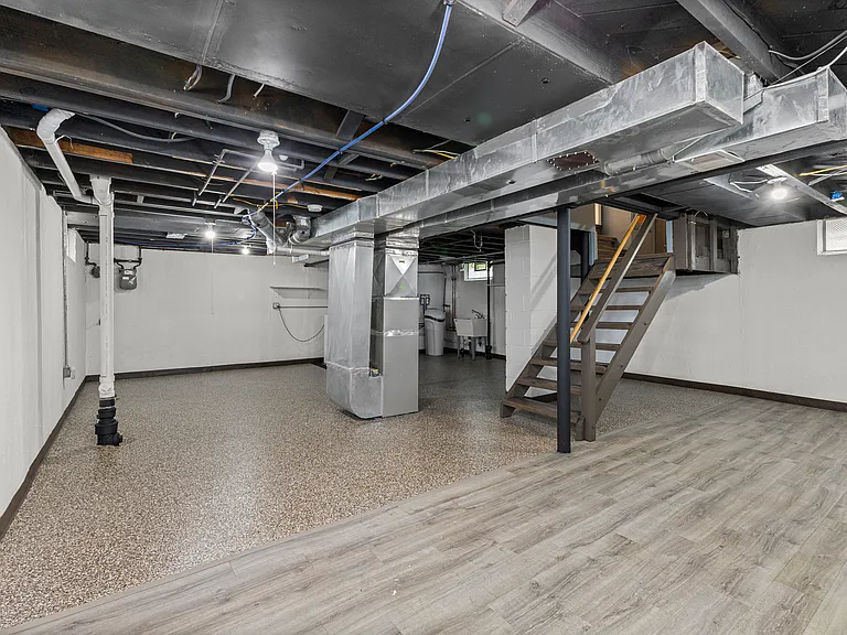 3230 Harding St — Photo 28