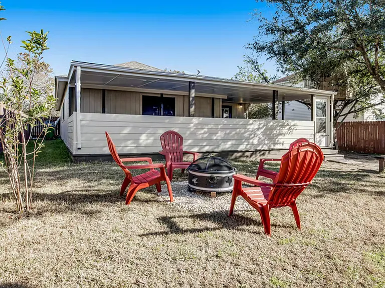 2902 Donnell Dr — Photo 13