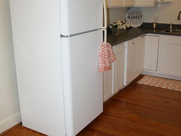 3rd image of 1316 Morten St APT 206