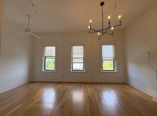 582 Mulberry St #308, Macon, GA 31201