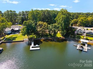 116 Cottage Grove Ln, Mooresville, NC 28117