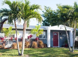 4443 Applecrest Dr, Palm Beach Gardens, FL 33410