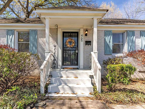 3rd image of 465 Gerald Rd