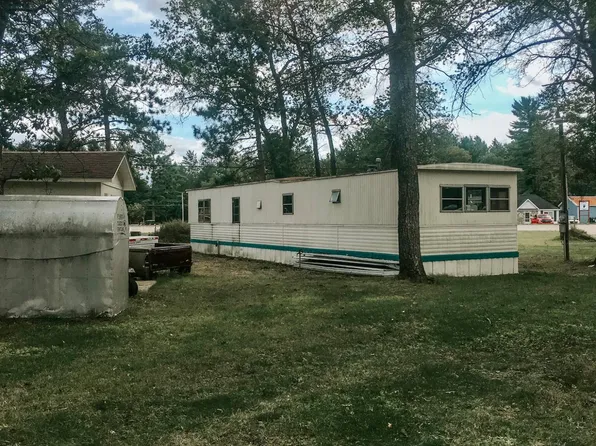 6200 W Pine Point Rd, Grayling, MI 49738