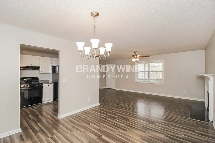 230 Brookside Dr — Photo 6