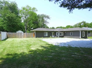 52589 Lilac Rd, South Bend, IN 46628
