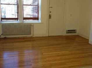 206 Maverick St #2, Boston, MA 02128