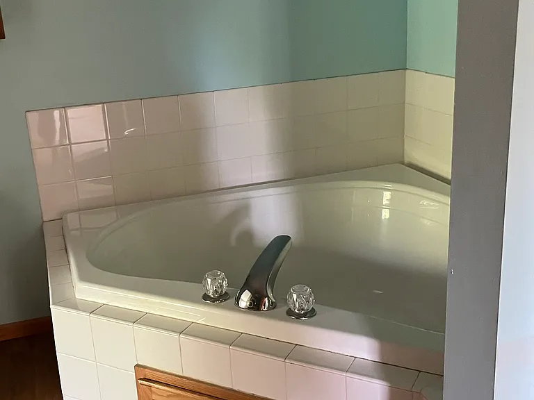 7865 Marilyn Dr — Photo 11