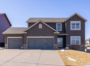 11314 S 44th St, Bellevue, NE 68123