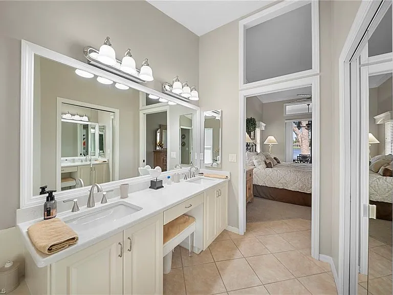22361 Fountain Lakes Blvd — Photo 22