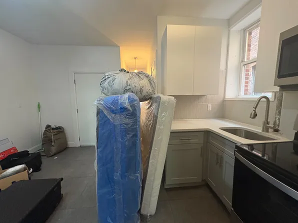 1839 Park Place image 9 of 13