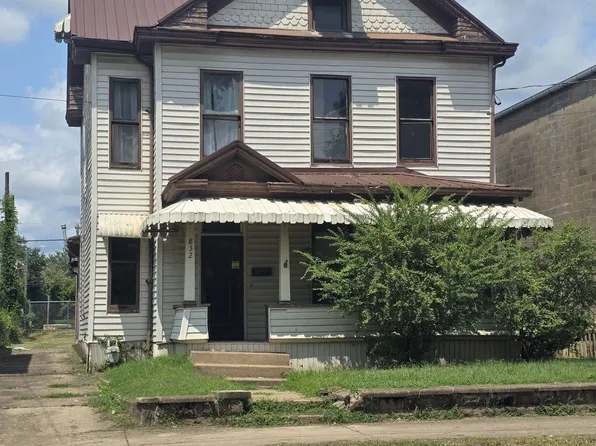 832 2nd Ave, Gallipolis, OH 45631