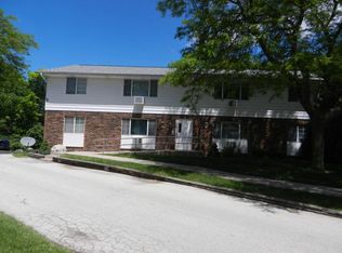 712 Mansfield Ct, Hartland, WI 53029