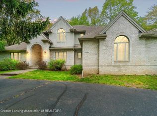 4345 Courtside Dr, Williamston, MI 48895