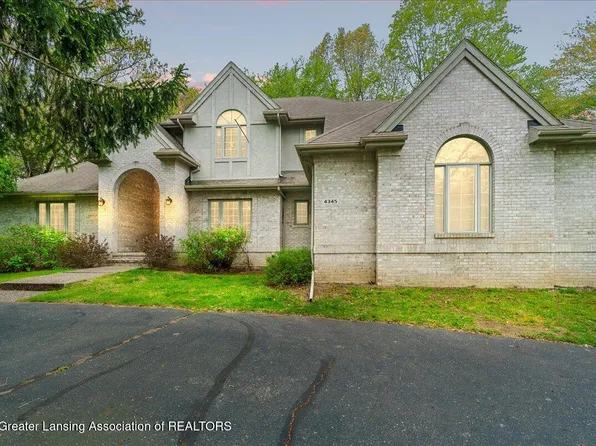 4345 Courtside Dr, Williamston, MI 48895