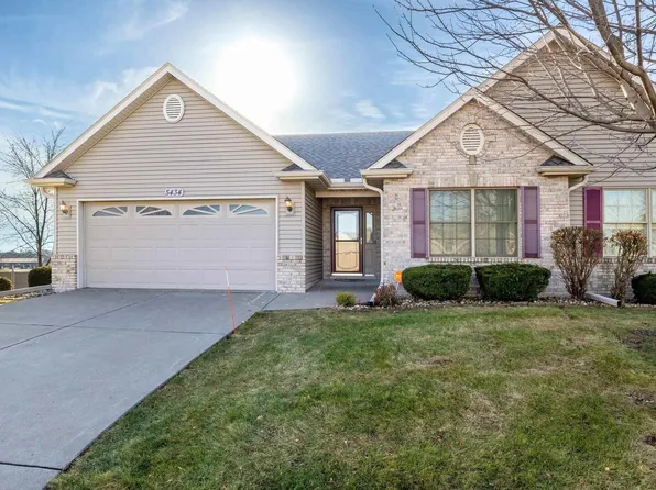 5434 Nw Cir, Davenport, IA 52806