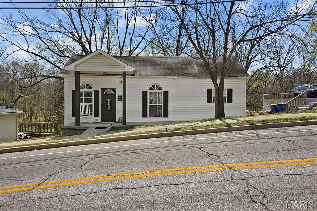 807 Boyd St photo 1
