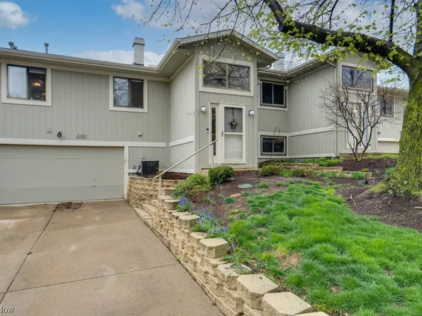 7164 N Excaliber Dr, Painesville, OH 44077