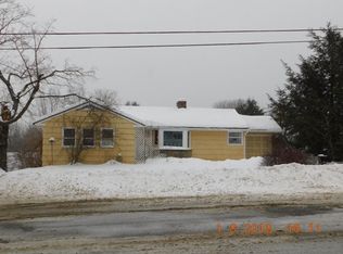 17 Cutler Dr, Springfield, VT 05156